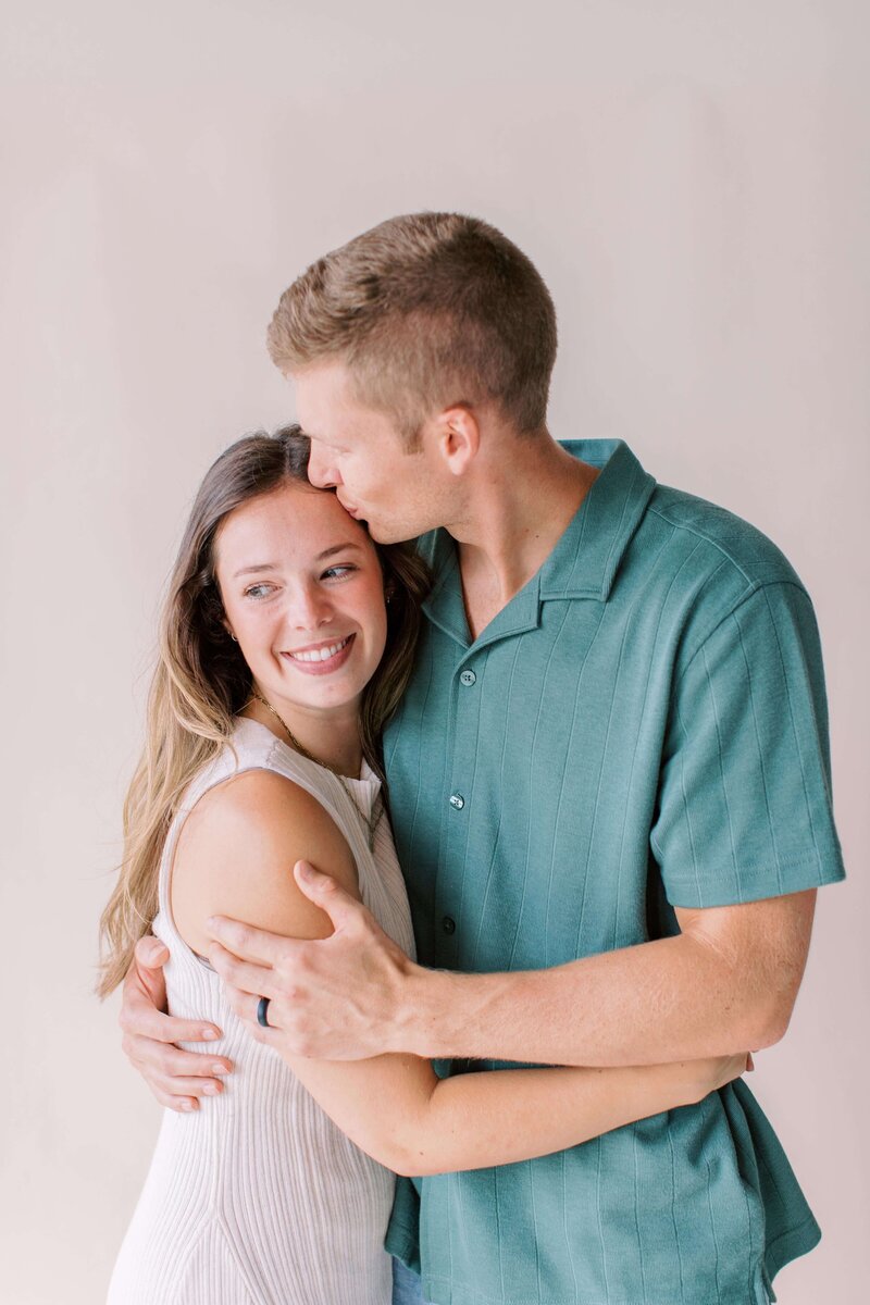 Downtown-hickory-studio-family-session-katelyn-shelley-photography (15)