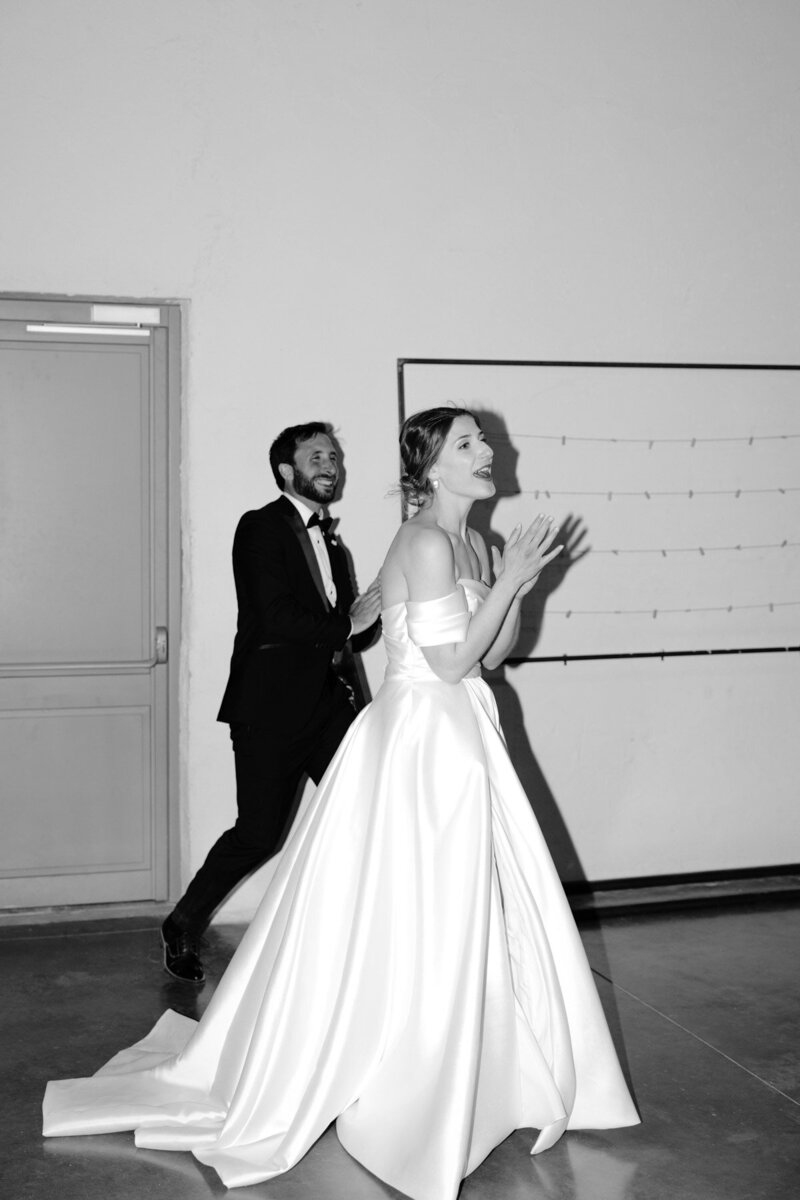 French wedding photographer Domaine de Sarson Grignan-117
