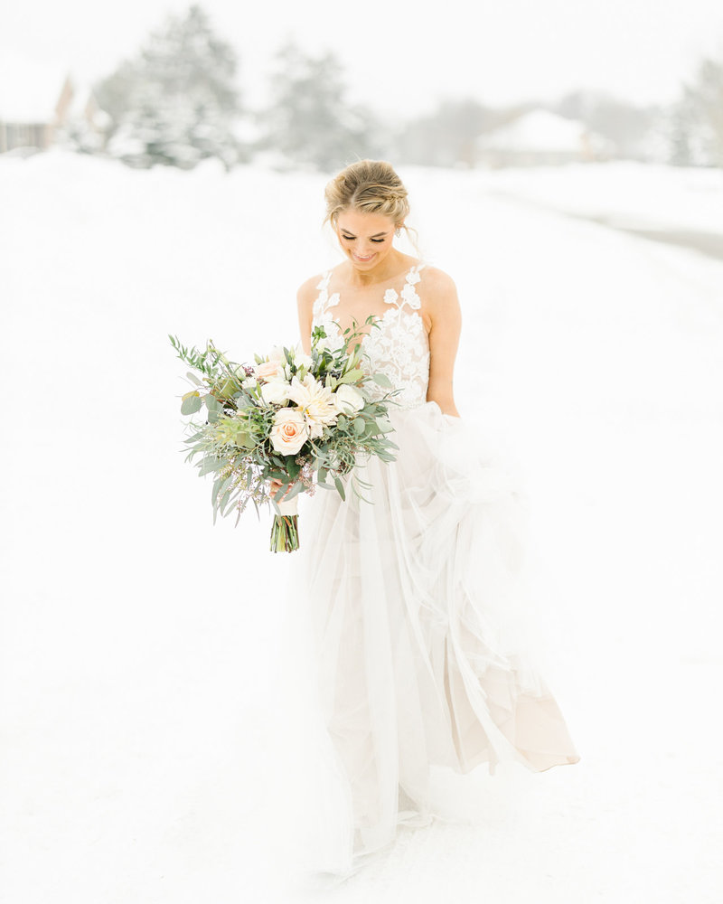 96 Minnesota-Wedding-Winter-Wedding-Bride