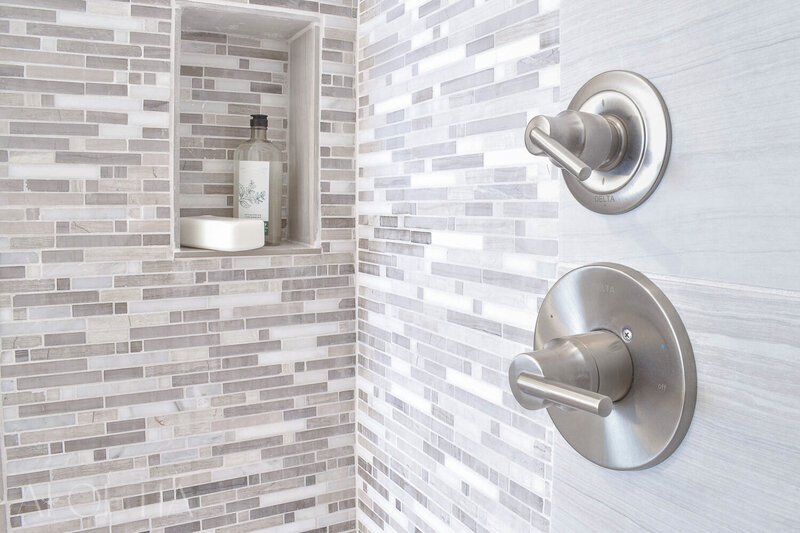 Spa-like-transitional-bathroom-double-shower-86