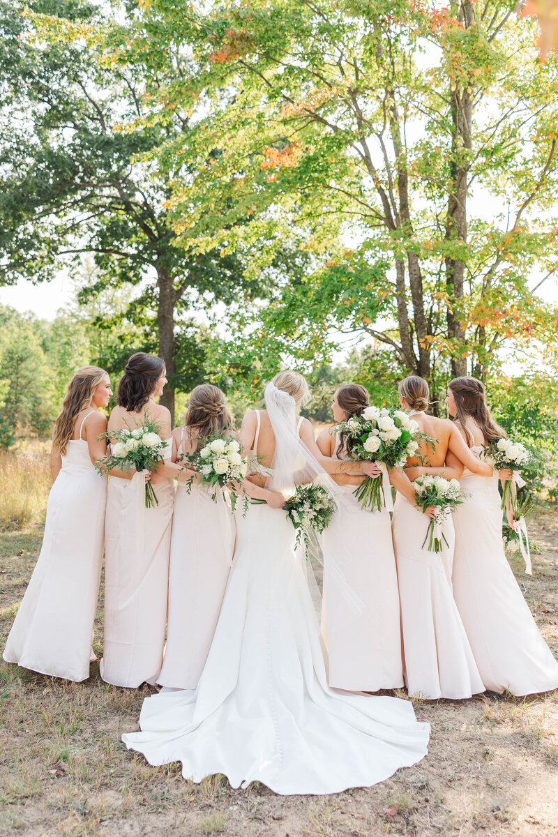 Leah Rohde Photography Traverse City Wedding Photographer Northern Michigan Engagement Weddings Lifestyle Photographer Photography Educator Photography Education36