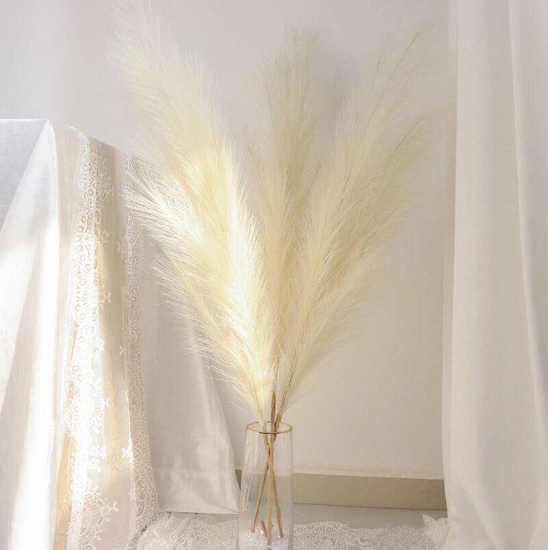 Faux pamaps cream-Rori Ranch Rentals