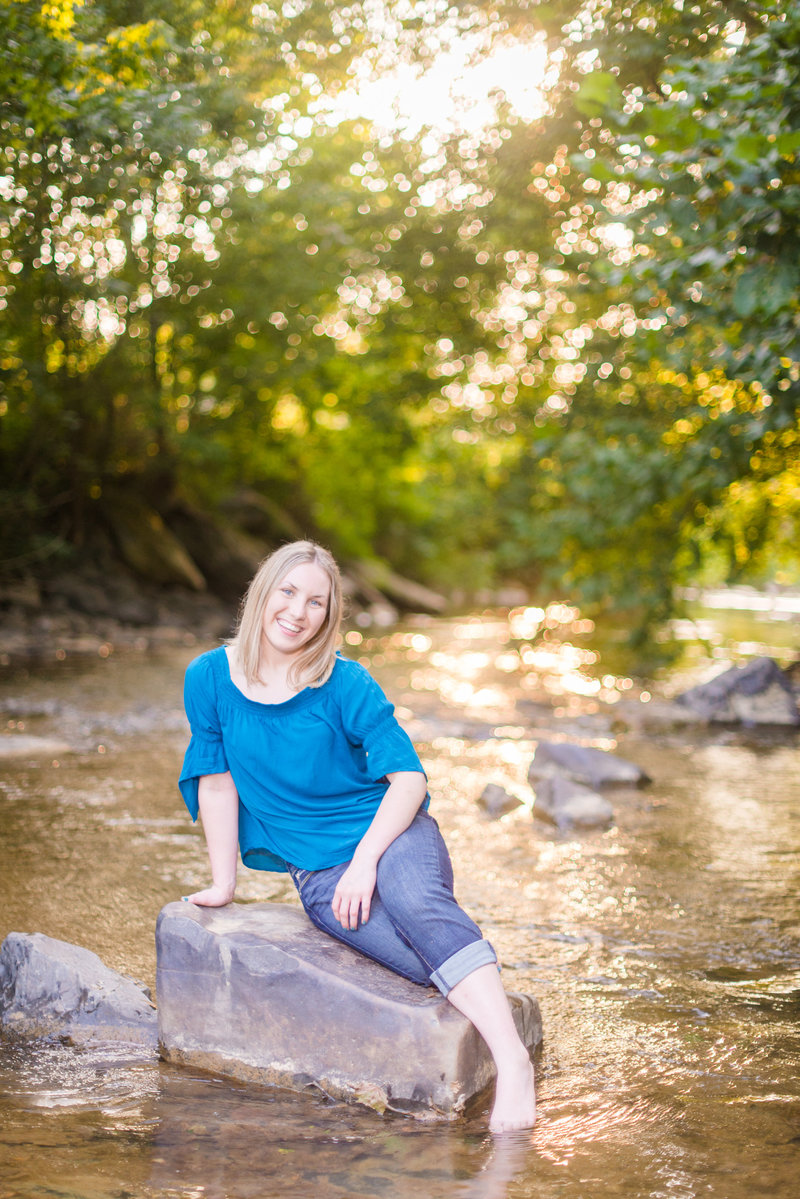 country senior portrait shoot maryland photographer-