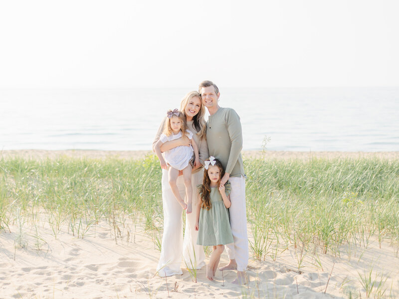 alyson-christine-photography-beach-family-portraits-2023-20231073