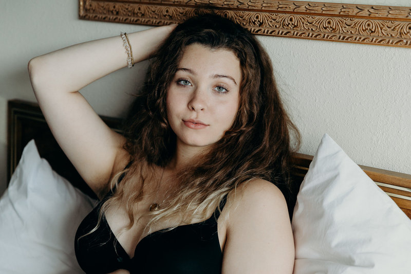 Emma and Amanda- Dubuque- Boudoir- Light Burst Photography-14