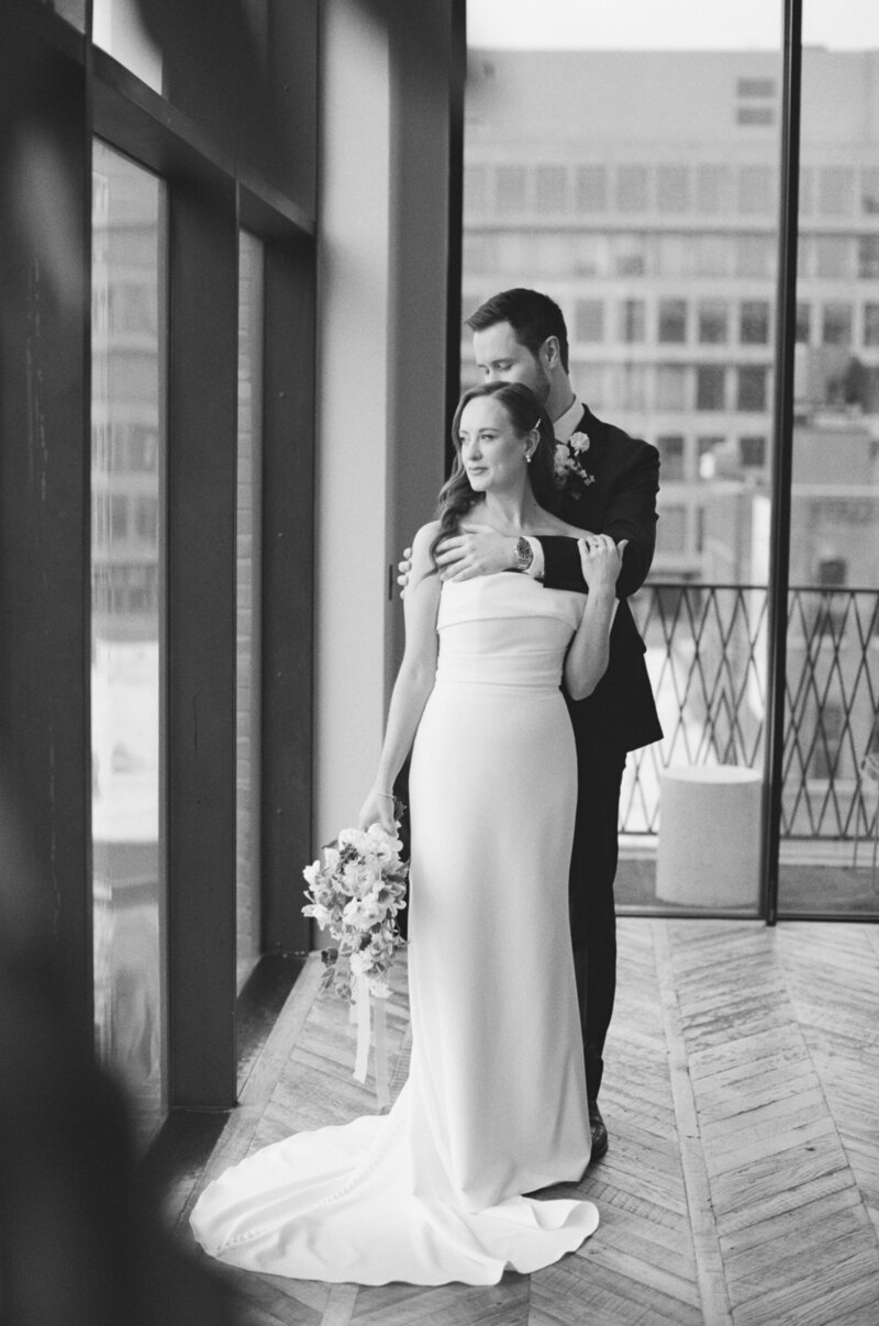 ErinJames_Wedding_35mmFilm_BW__43_20250218_471385_4374_30_30A