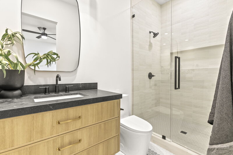 59-web-or-mls-6315-e-corrine-dr