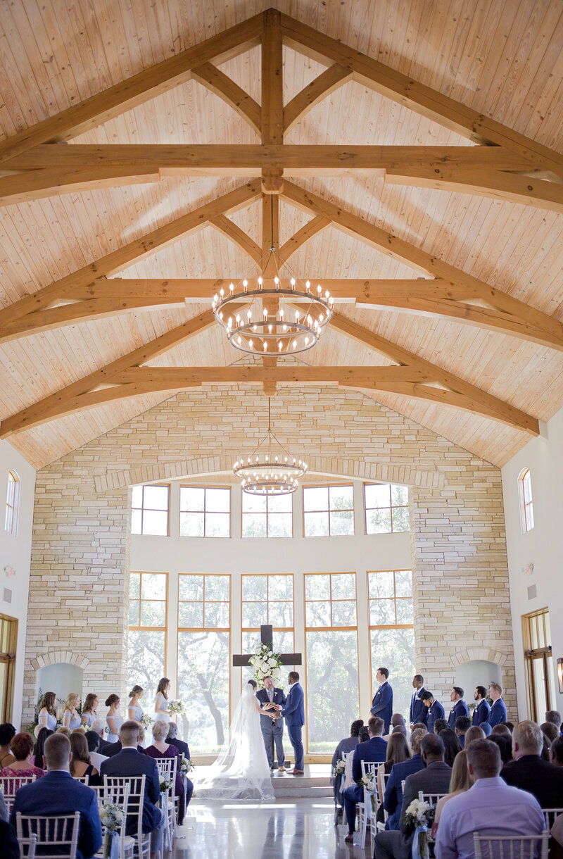 hill country wedding-san antonio wedding photographer-canyonwood ridge-robin rogers photography