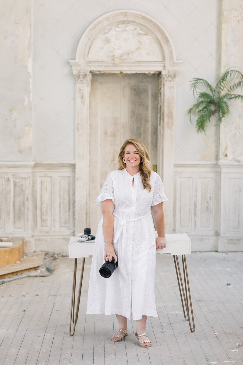 South Carolina Wedding Photographer | Photo of Stee Garman Wedding Photographer in stunning venue