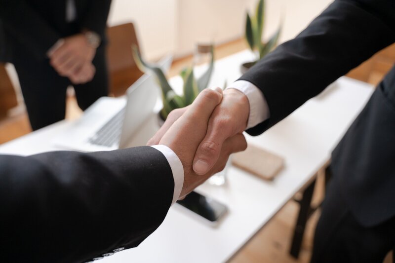 picture of handshake