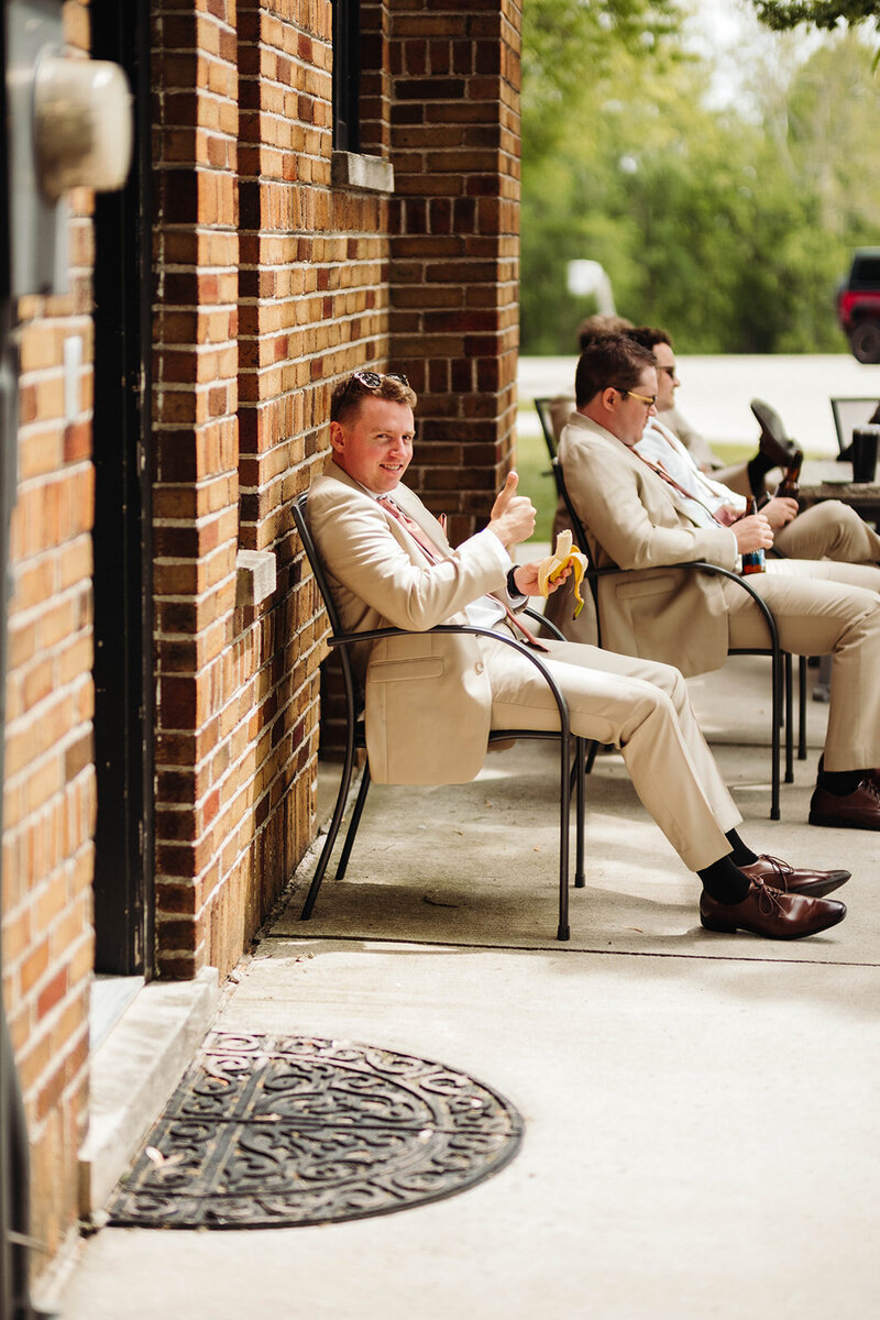 cottage-groom