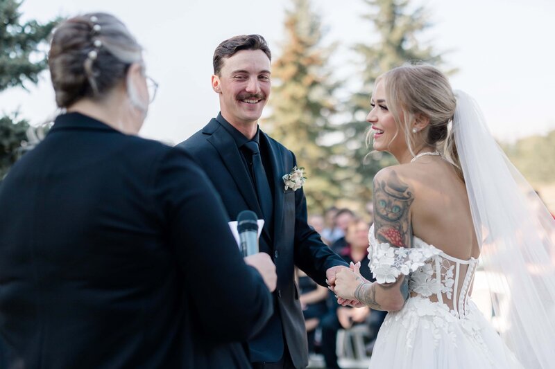 Edmonton Wedding Photos - Pine and Pond Wedding Venue (133)_1