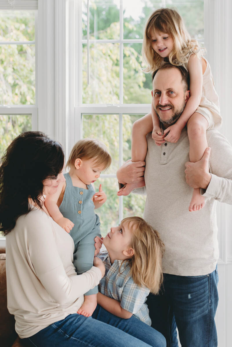 Harry-family-family-group-chevy-chase