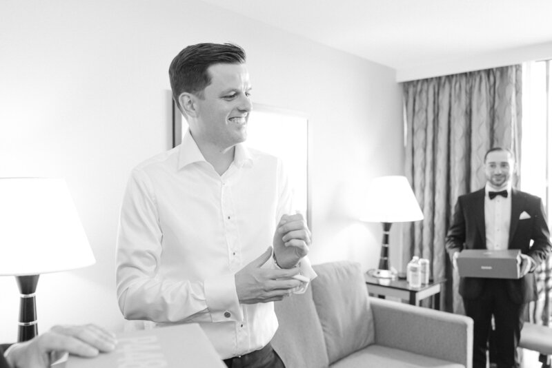 Kelsee Risler Photography - Memorial Art Gallery - Rochester_ NY - Luke + Alexandra Wedding-72-2