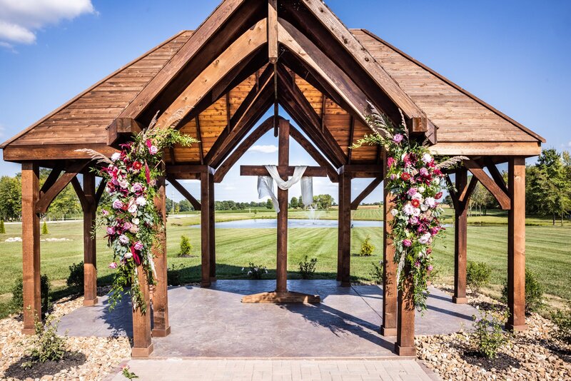 The English Barn | Kansas City Wedding & Event Venue