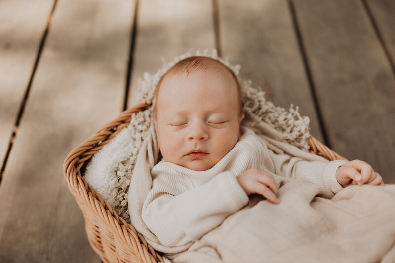 Jessica-Rae-Schulz-Edmonton-Alberta-Newborn-Maternity-Family-Branding-Photographer-76