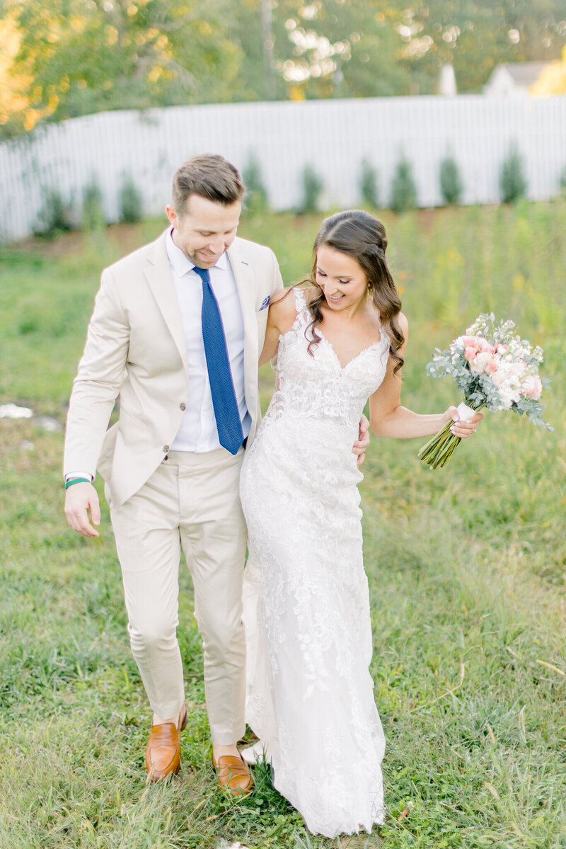 blushandbonnetco-photographer-weddings-wildflowerbarn-bride-and-groom