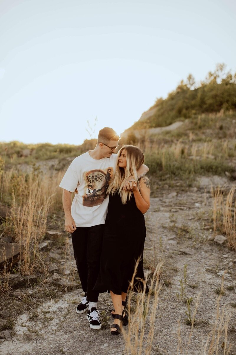 couple embracing in the desert