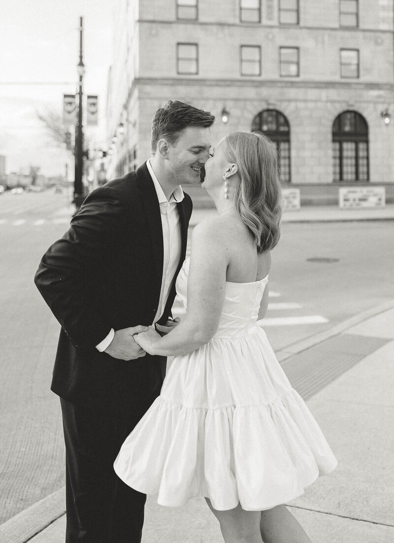 M&ADetroitEngagement-MariahKastenPhoto-MichiganWeddingPhotographer-85