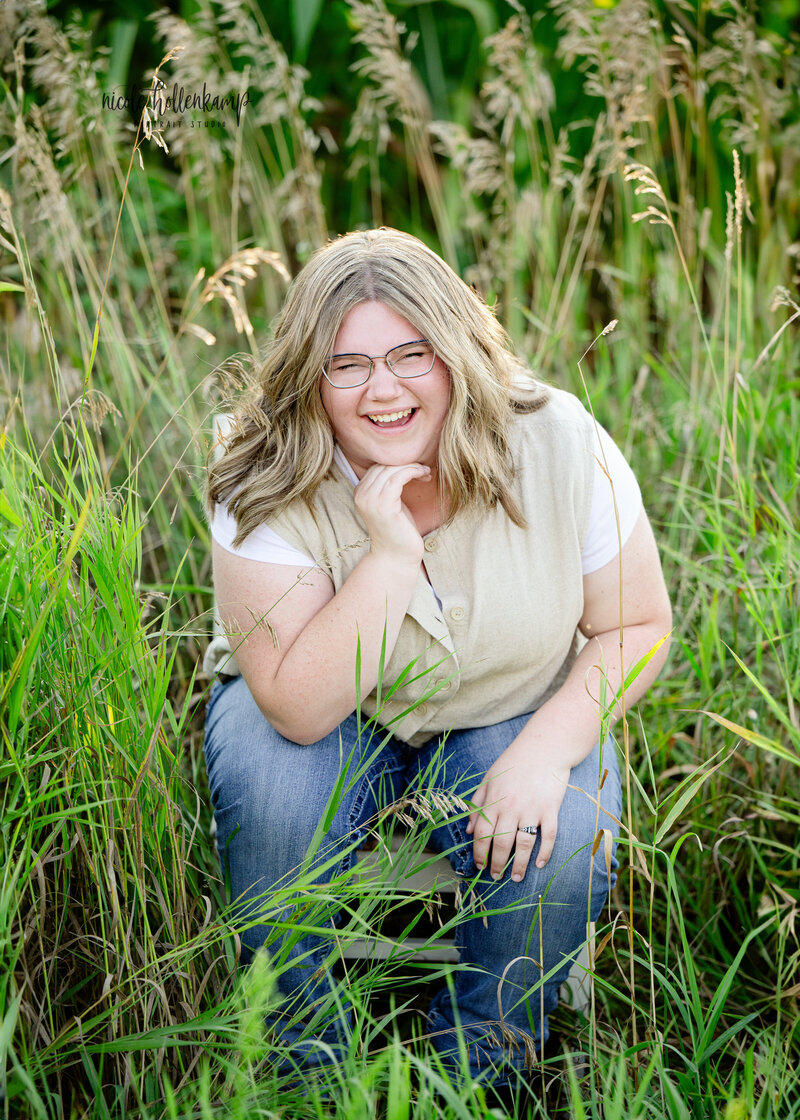 7635-St Cloud Seniro and Family Photographer -  Nicole Hollenkamp - Princeton MN, St Cloud MN