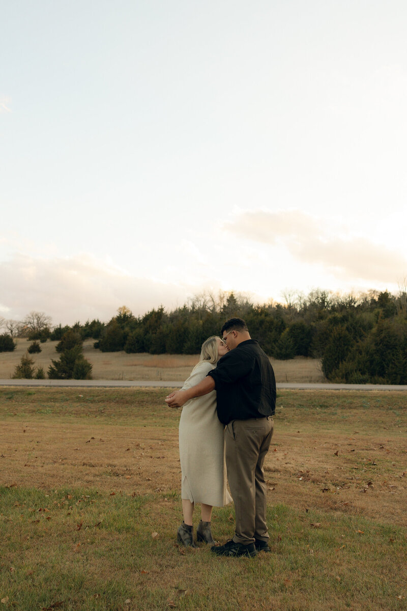 Fall Maternity Photoshoot Sunset Hour, Family Photographer, Sioux Falls Family Photographer-05