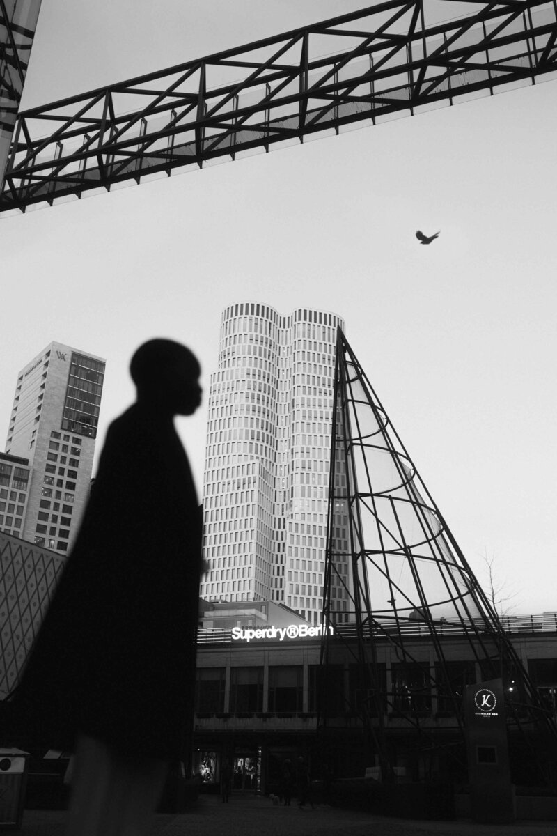 contemporary shooting in Berlin Roberto Panciatici Studio 3