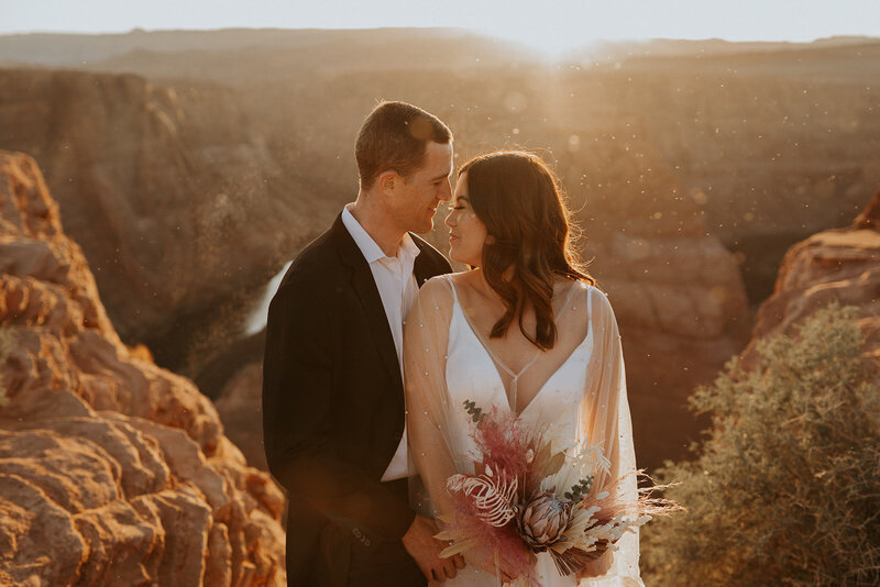 Horseshoe Bend Elopement