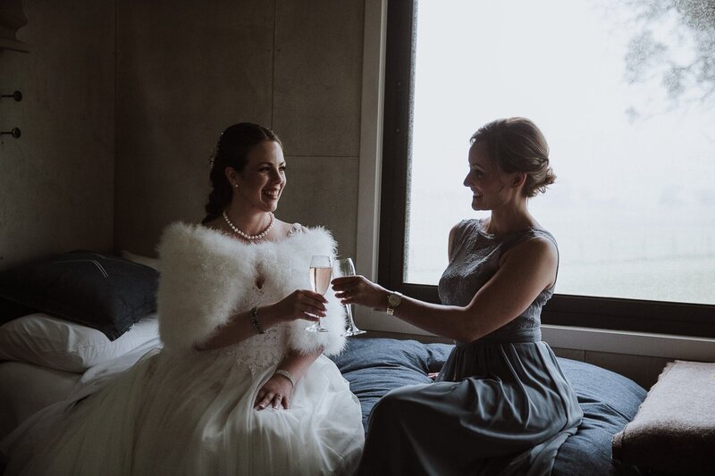 Tinkersfield-Lake-Crackenback-snowymountains-wedding.jpg (23)