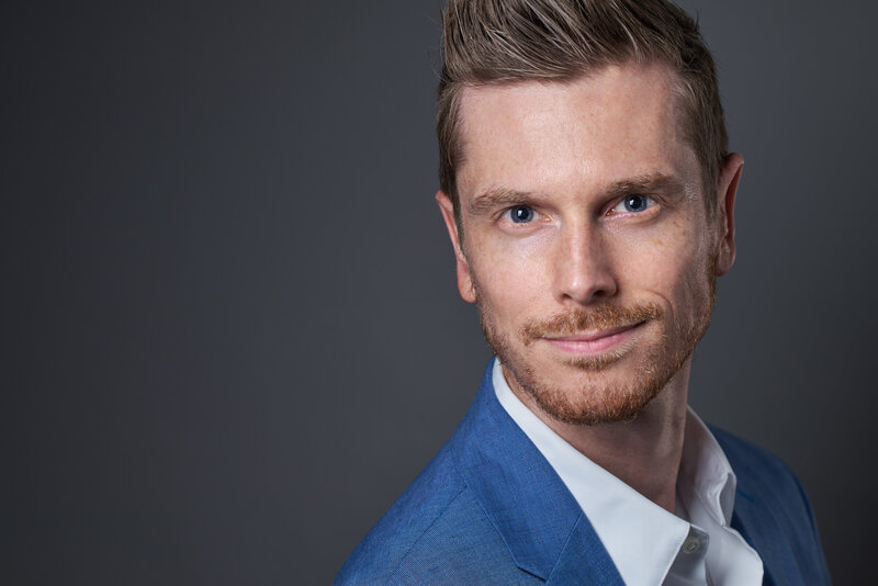 Headshot-of-Tim-DeLong-of-DeLong-Photography