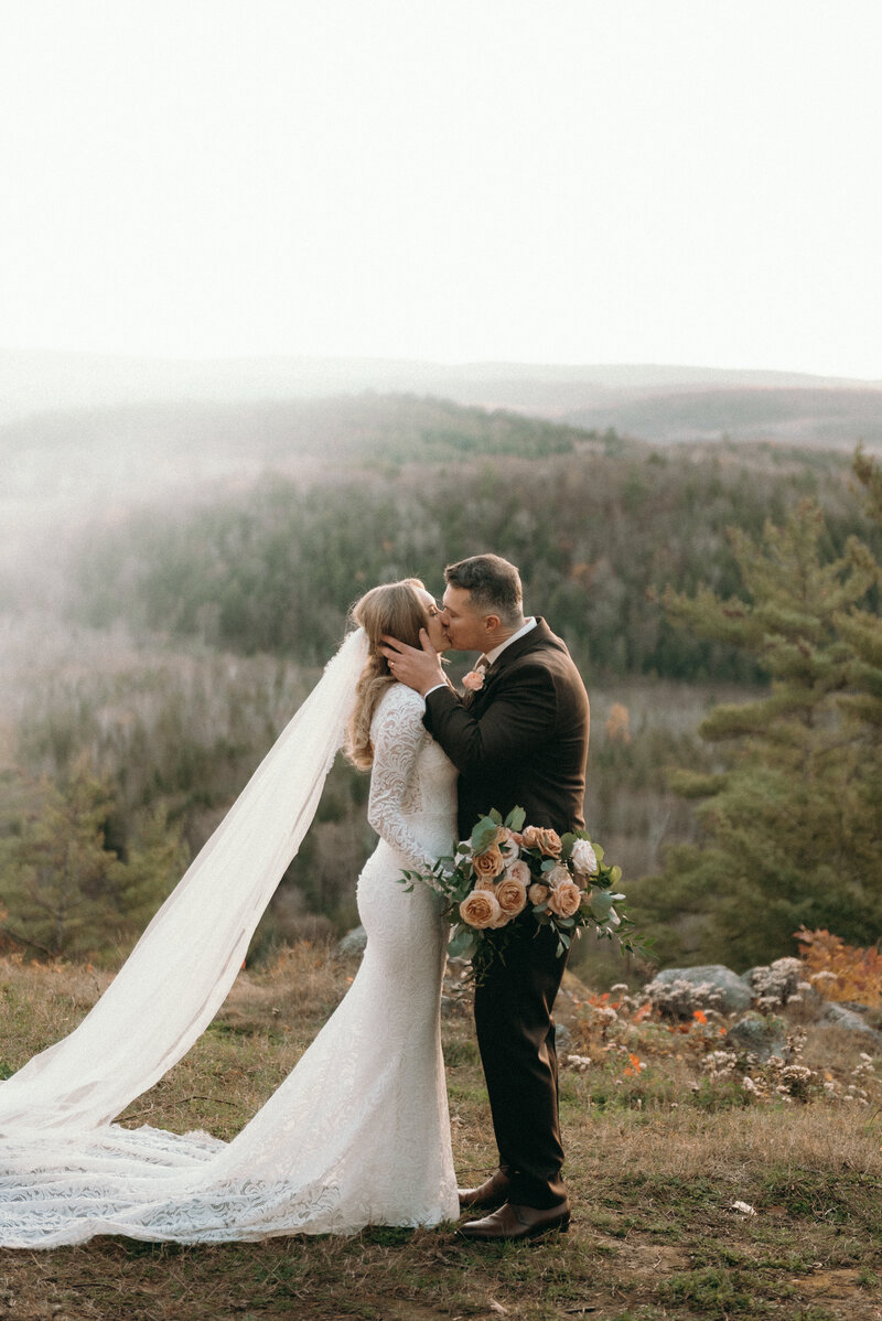 le-belvedere-ottawa-wedding-julia-garcia-prat-ontario-wedding-photographer-713