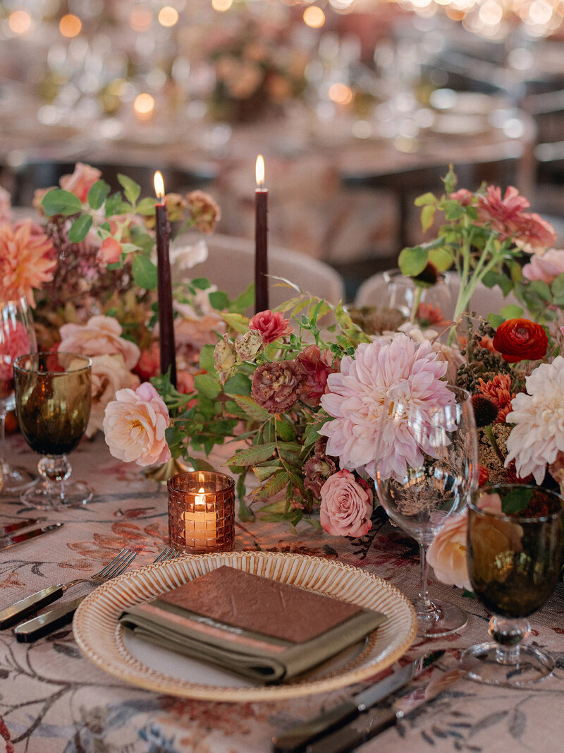 Autumn-Maximalist-Wedding-with-rich-tones-blue-velvet-draping-Ashley-Ludaescher-Photography-Vanessa-Noel-Events-0091