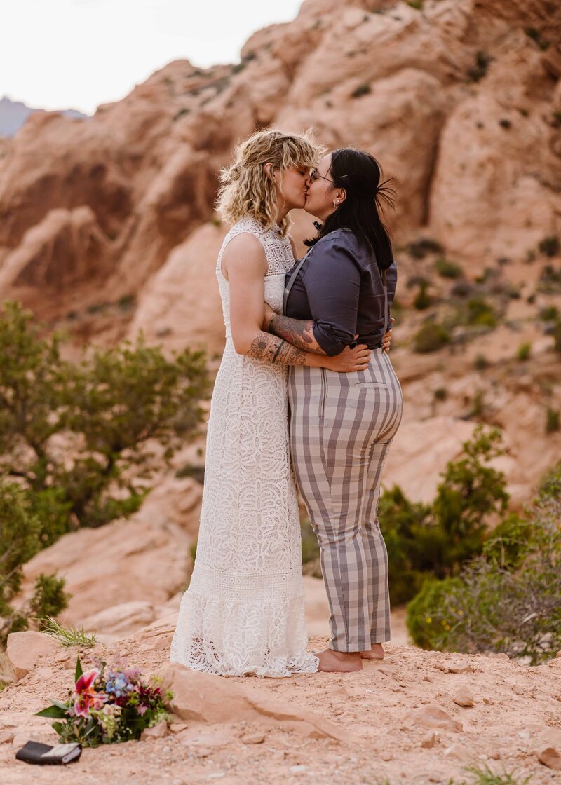 LGBTQIA+ friendly Colorado elopement photographer