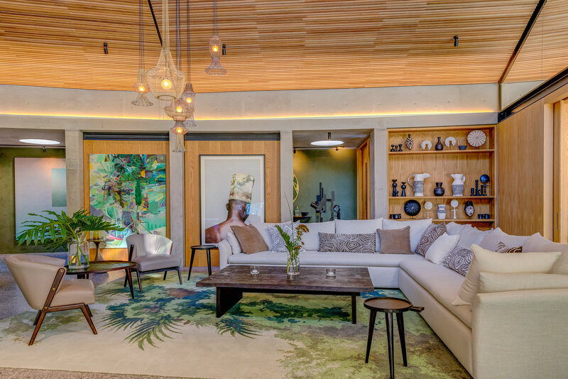 20 VV Living Room Front View