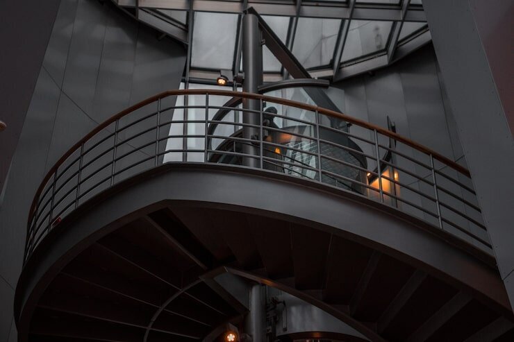 5 Railing Designs To Complement Boca Raton's Modern Architecture