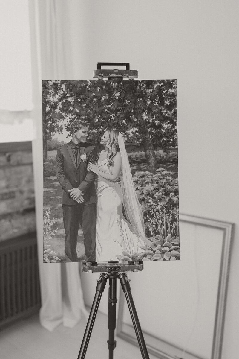Black and white live wedding painting on canvas