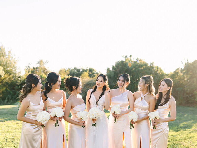 bride and bridesmaids on their wedding day photography