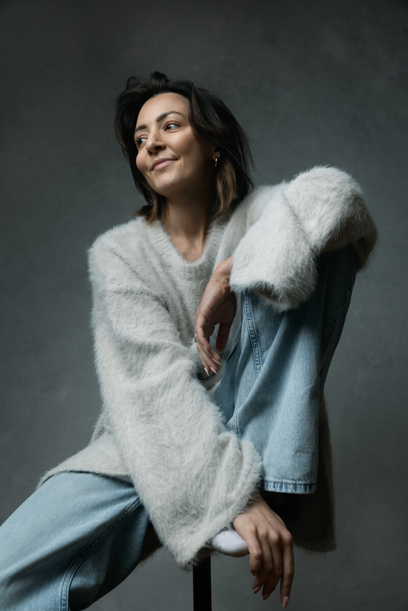 20241111_Portraiture-by-HK_Viola-X-Helena_00306-Edit