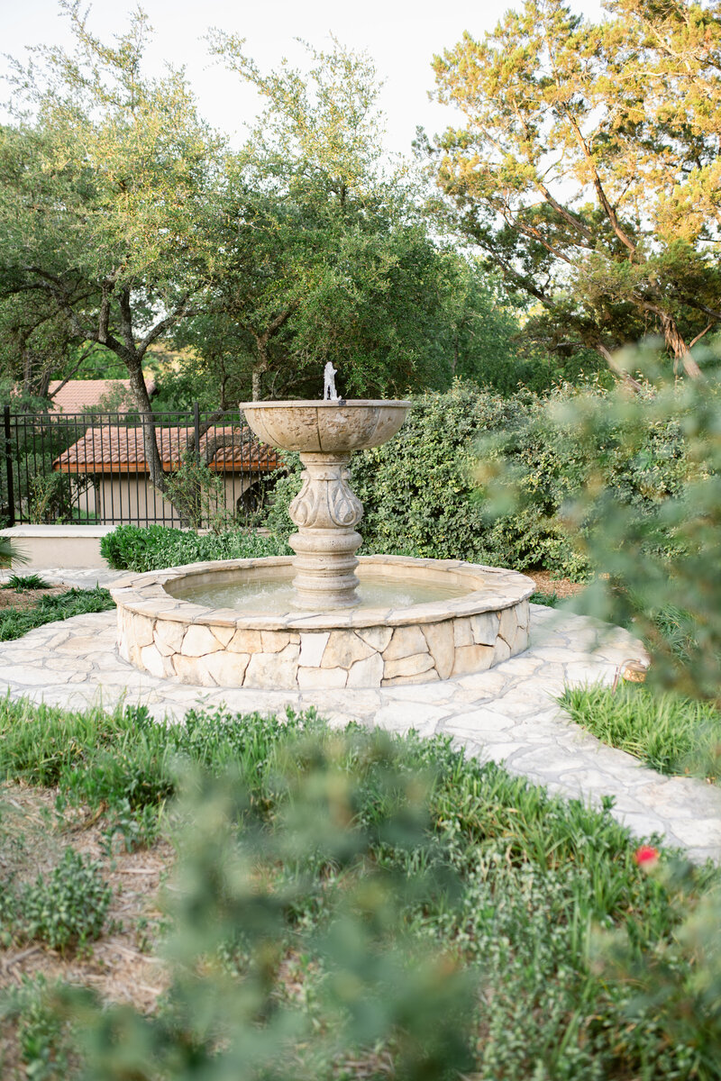 Fountain at messina inn