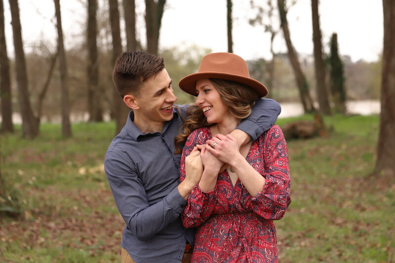 Couple in an embrace in the woods in Columbia South Carolina