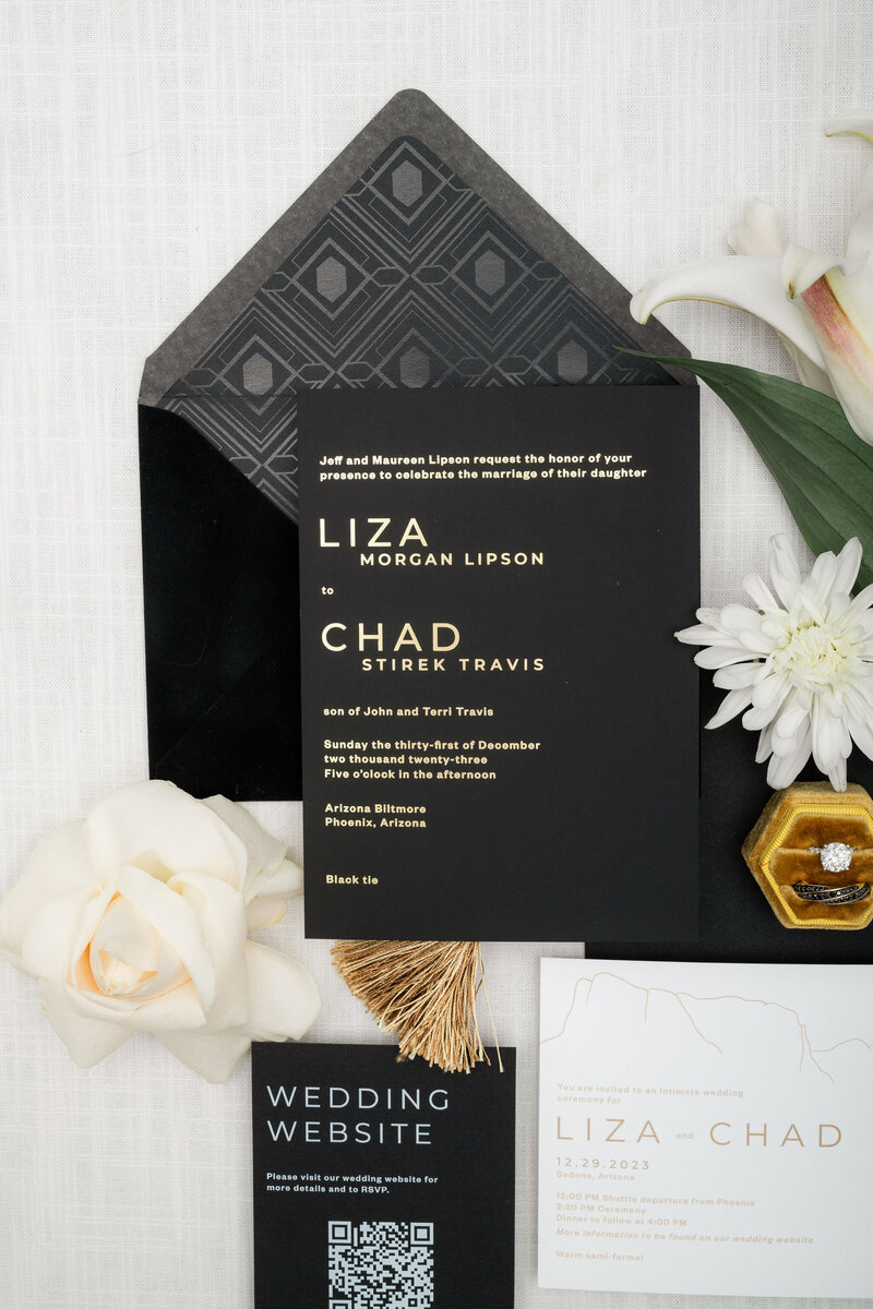 arizona_biltmore_wedding_invitations_black_gold_modern