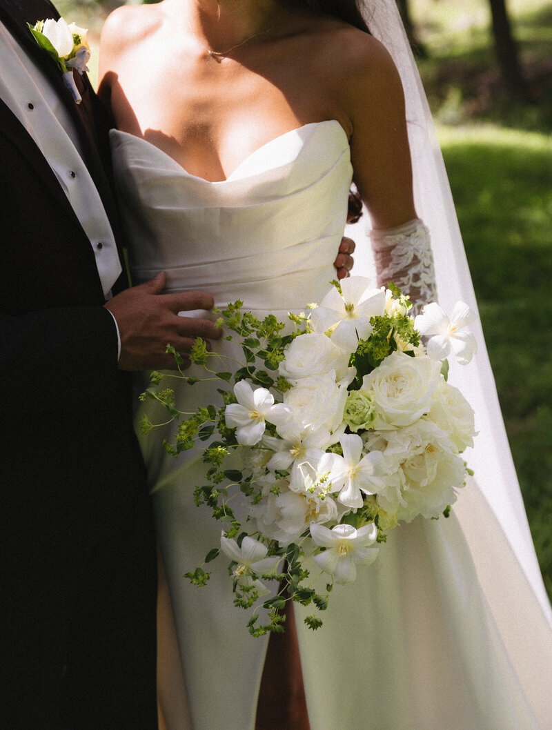 floral inspiration at georgia wedding with emily battles photography