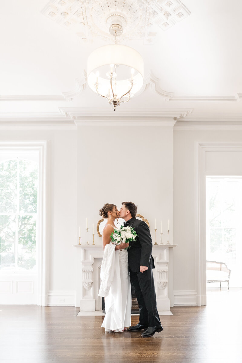 Jen-Nathan-Wedding-The-Covenant-at-Murray-Mansion-Racine-Wisconsin-September-20-2024-26