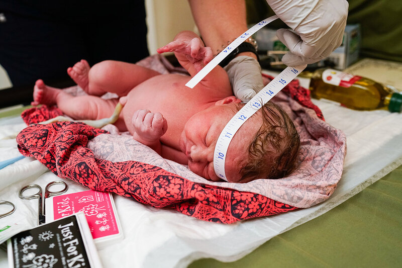 Hospital Birth - Oklahoma City Birth Photographer