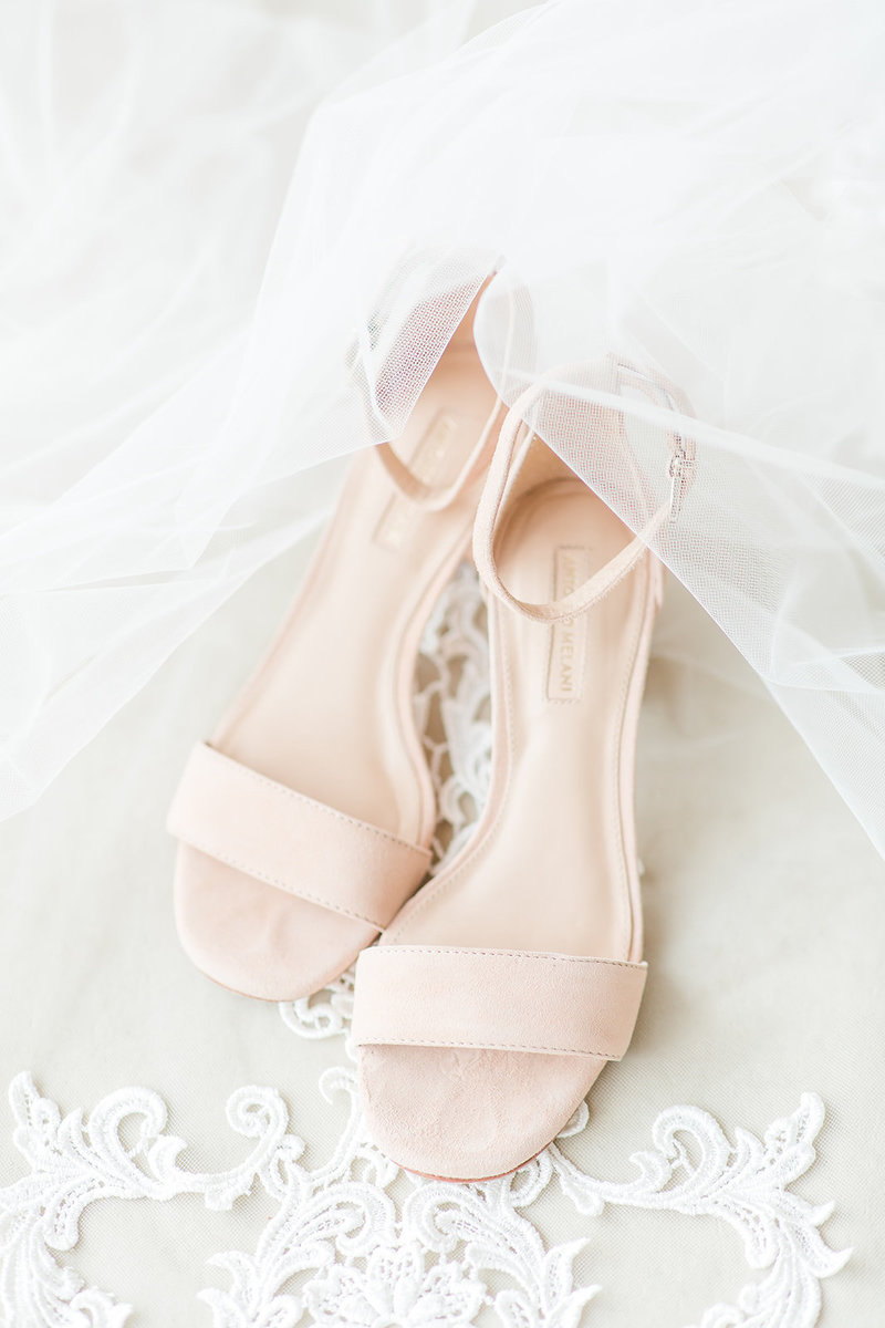 The-Grand-Opera-House-Crowley-Louisiana-Wedding_01