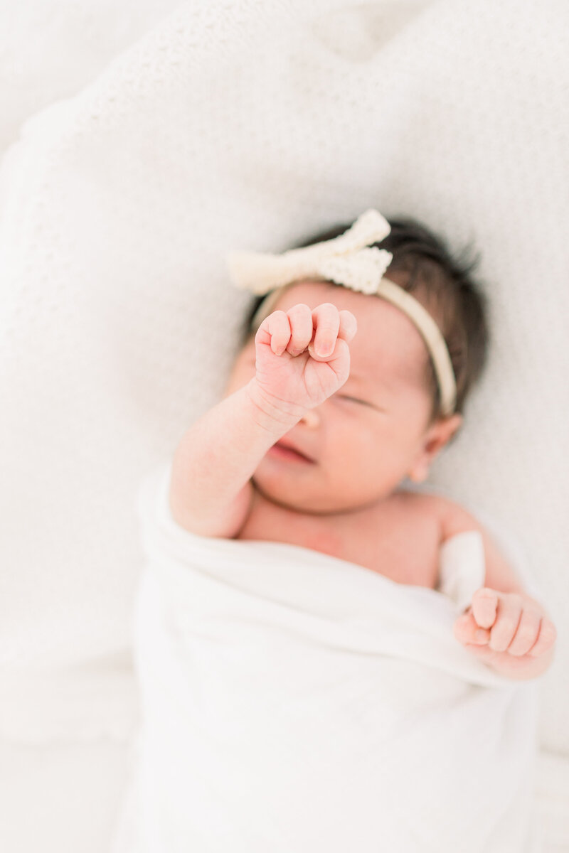 Simple and Natural Newborn Photos