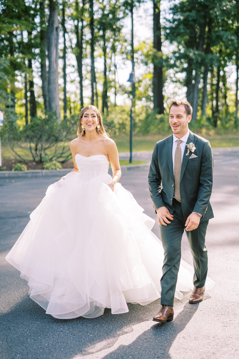 Wedding party walking at Glen Foerd Estate in Philadelphia, PA