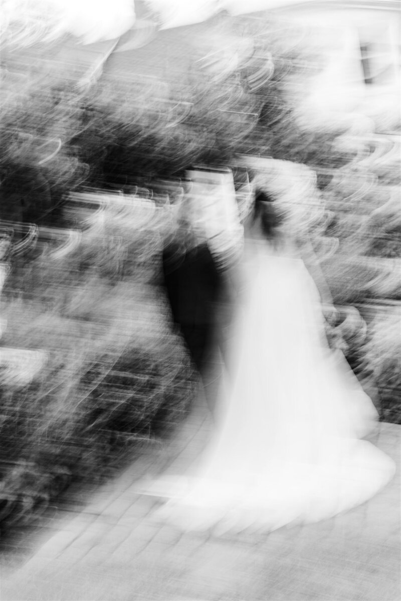 8-3-24 KANAS-RUSSELL Chloe + Julia_WedPhotoSneakPeek-60