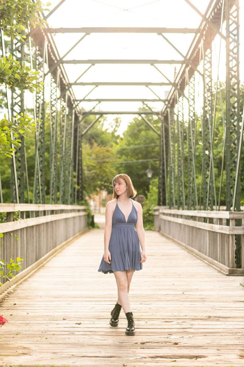 photo-in-downtown-cedarburg00006