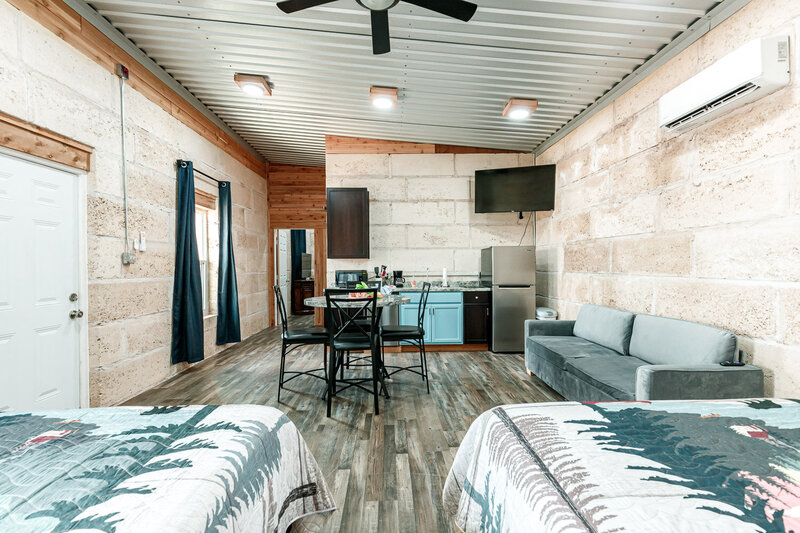 lake cabin 6