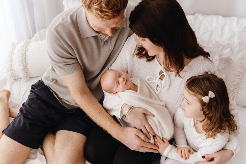 abu-dhabi-newborn-baby-photography-18